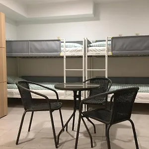  Hostel Orion